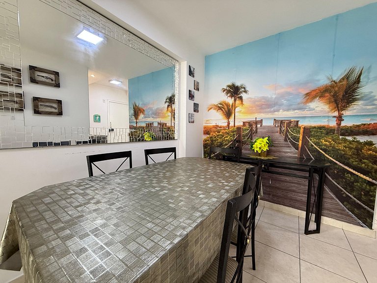 Ocian 2 quartos, suíte e piscina,quadra da praia