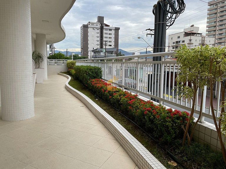 Ocian 2 quartos, suíte e piscina,quadra da praia