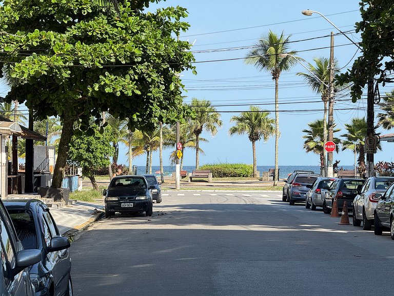 Excelente localização na Mirim 60 m da Praia!