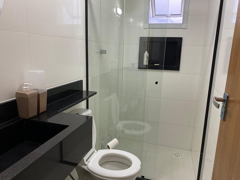 Apto Vila Mirim, 2Qts (1Suíte), Vista Mar!