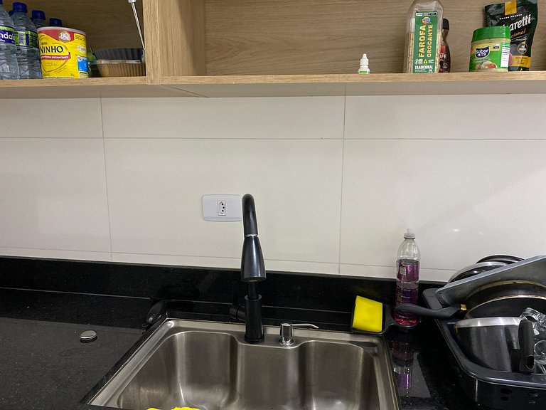 Apto Vila Mirim, 2Qts (1Suíte), Vista Mar!
