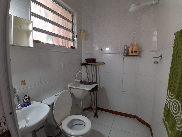 Kitnet funcional perto da praia Ocian!