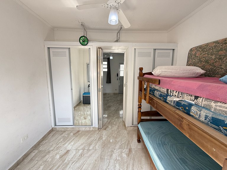 Apartamento com vista incrível a beira mar