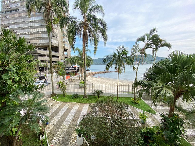 Apto à Beira-Mar em São Vicente