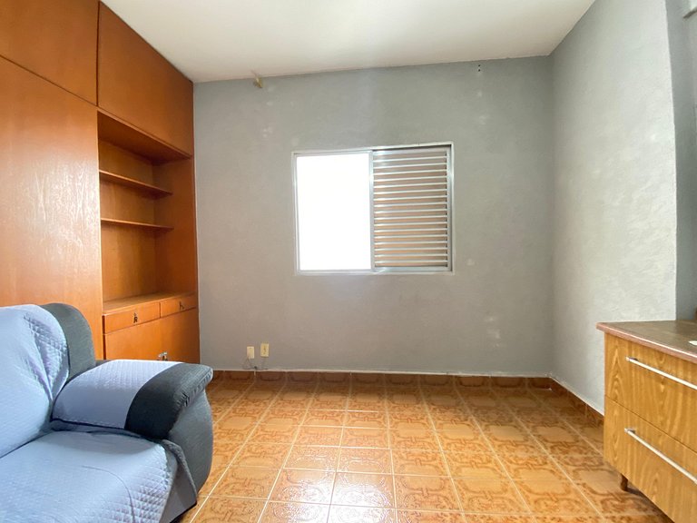 Apto Tupi a 50m do mar – ótima localização