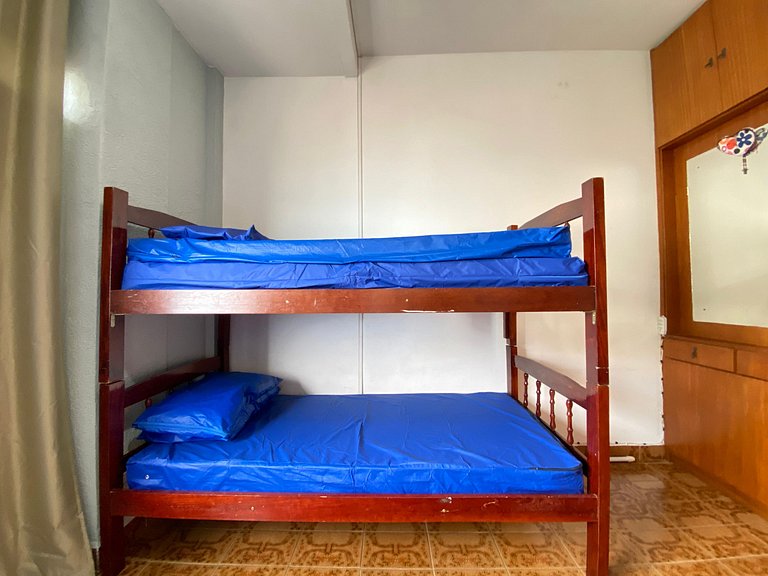 Apto Tupi a 50m do mar – ótima localização