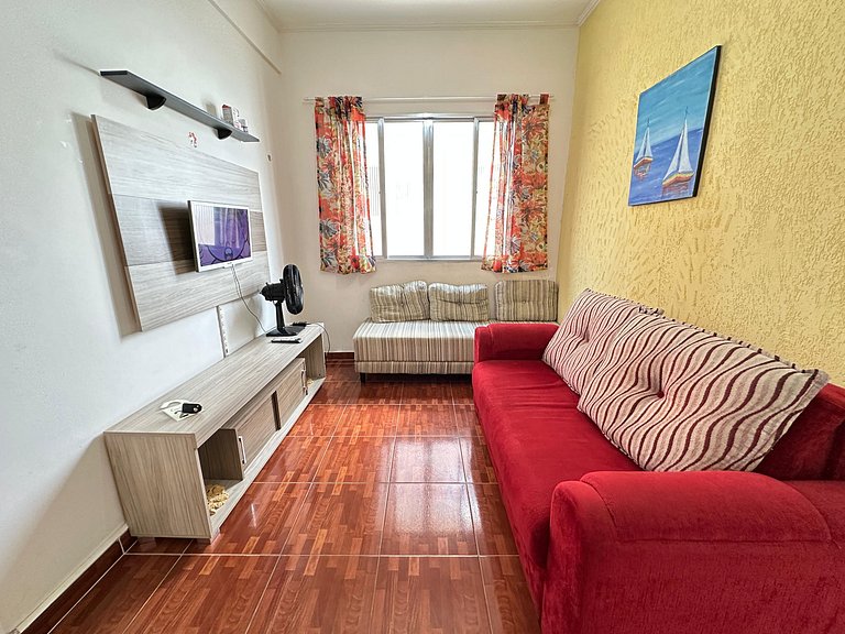 Apto completo a 500m da Praia na Guilhermina