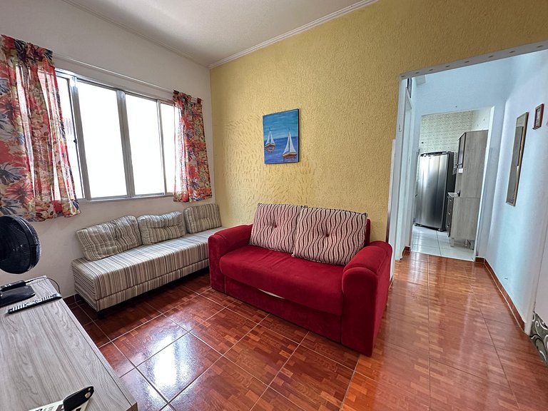 Apto completo a 500m da Praia na Guilhermina