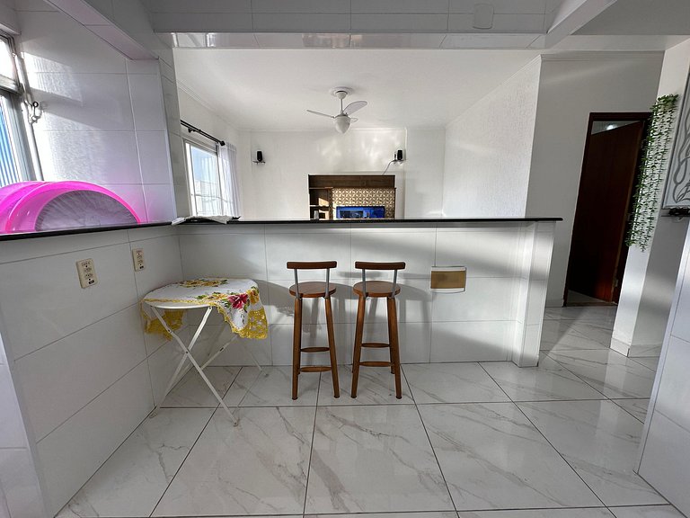 Apto c/ 1 dorm e ótima localização - Tupi