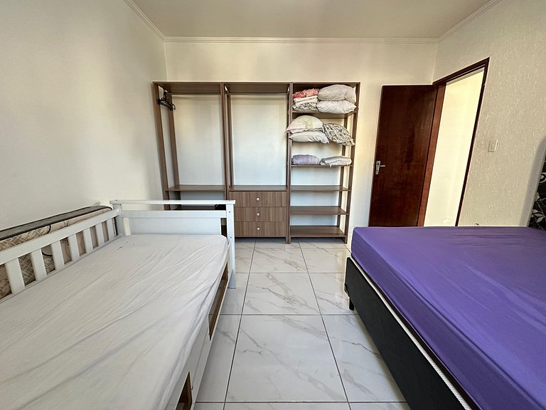 Apto c/ 1 dorm e ótima localização - Tupi