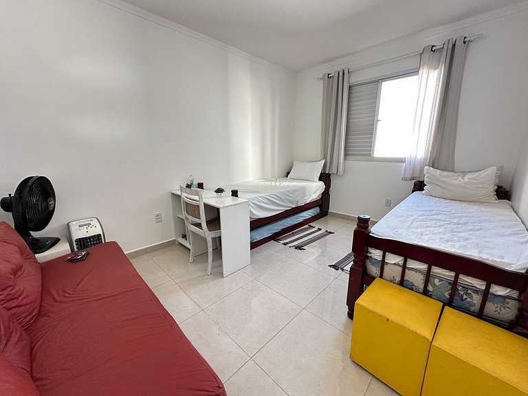 Apto na Tupi - 5 min da Praia!