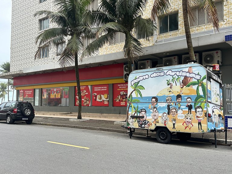 Praia da Mirim - Apto a 100m do Mar