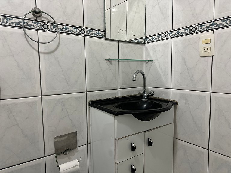 1 Dorm Pé na Areia – Praia Guilhermina