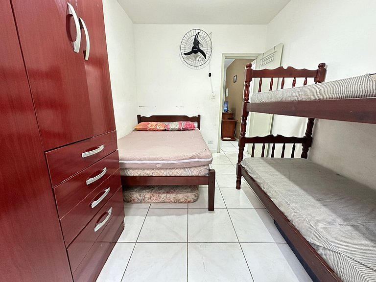1 Dorm Pé na Areia – Praia Guilhermina
