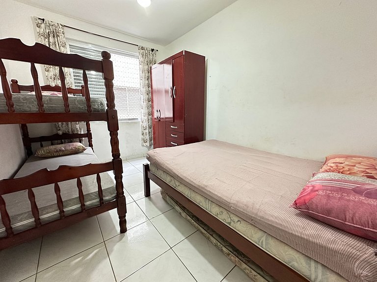 1 Dorm Pé na Areia – Praia Guilhermina