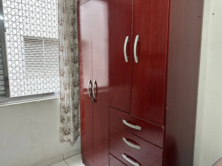 1 Dorm Pé na Areia – Praia Guilhermina
