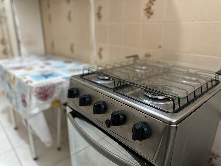 1 Dorm Pé na Areia – Praia Guilhermina