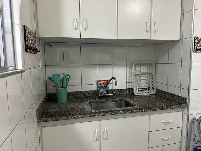 Apto 1 dorm no Canto do Forte - Próximo a Praia!
