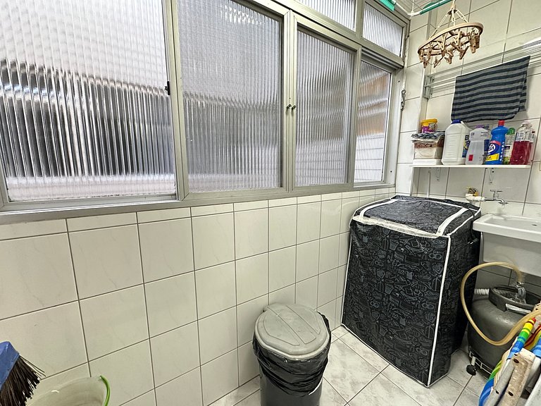 Apto 1 dorm no Canto do Forte - Próximo a Praia!