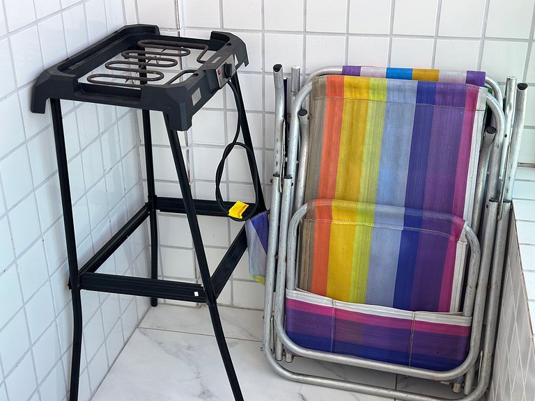 Apto Vila Mirim, 2Qts (1Suíte), Vista Mar!