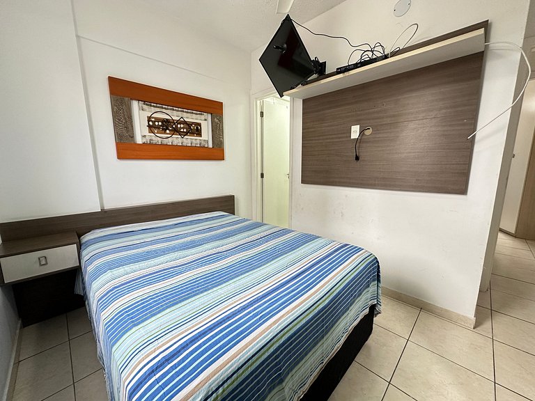 Apto 2 quartos e garagem na Ocian