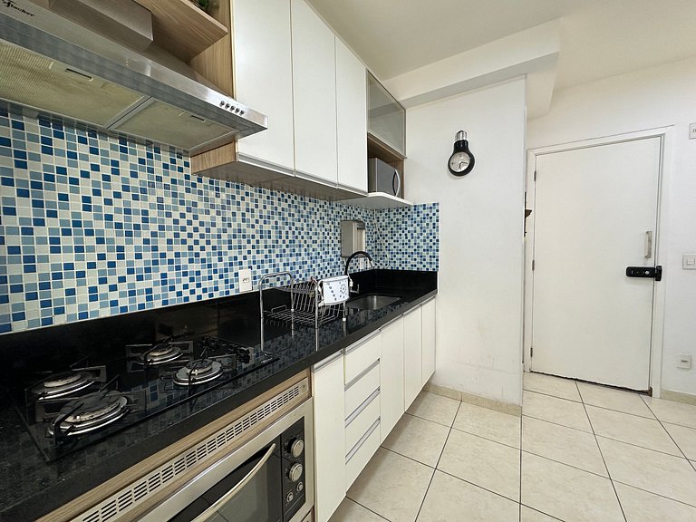 Apto 2 quartos e garagem na Ocian