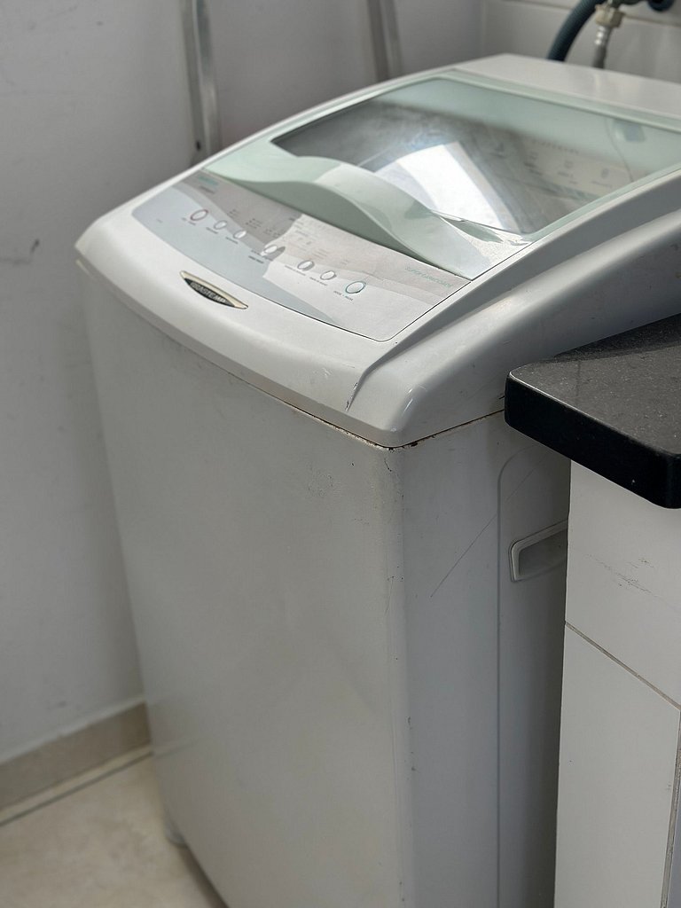 Apto 2 quartos e garagem na Ocian