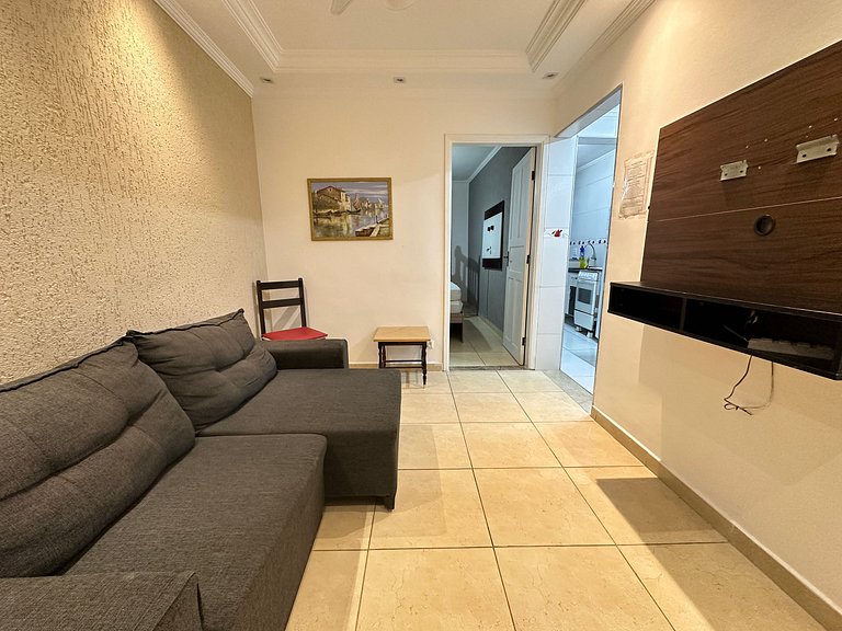 Apto 1 dorm, uma quadra da Praia! Guilhermina