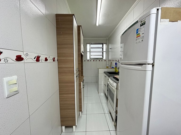 Apto 1 dorm, uma quadra da Praia! Guilhermina
