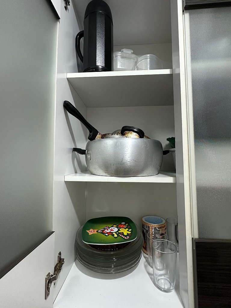 Apto completo a 350m da Praia - Aviação