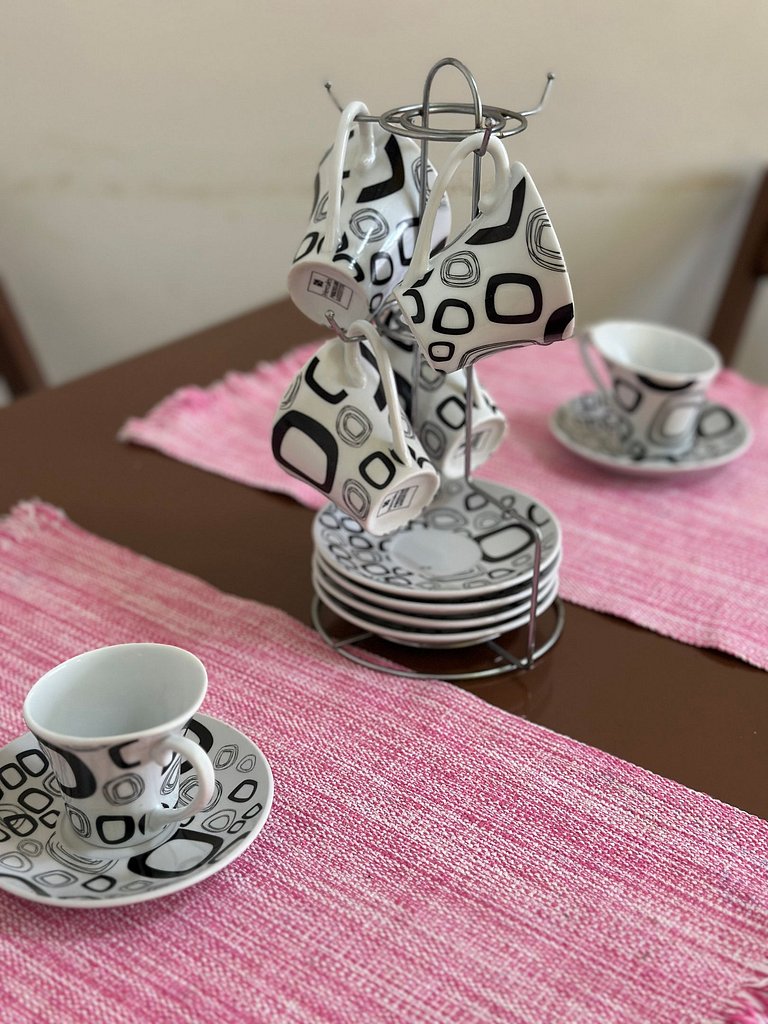 Apto com Sacada – 5 min da Praia!