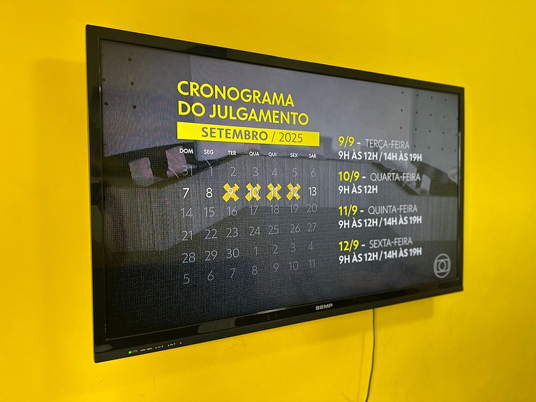 Apto com Sacada – 5 min da Praia!