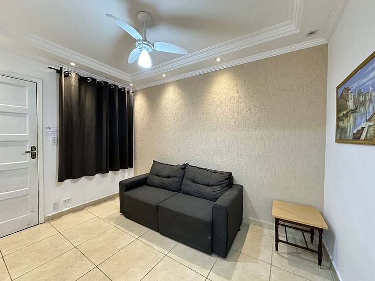 Apto 1 dorm, uma quadra da Praia! Guilhermina