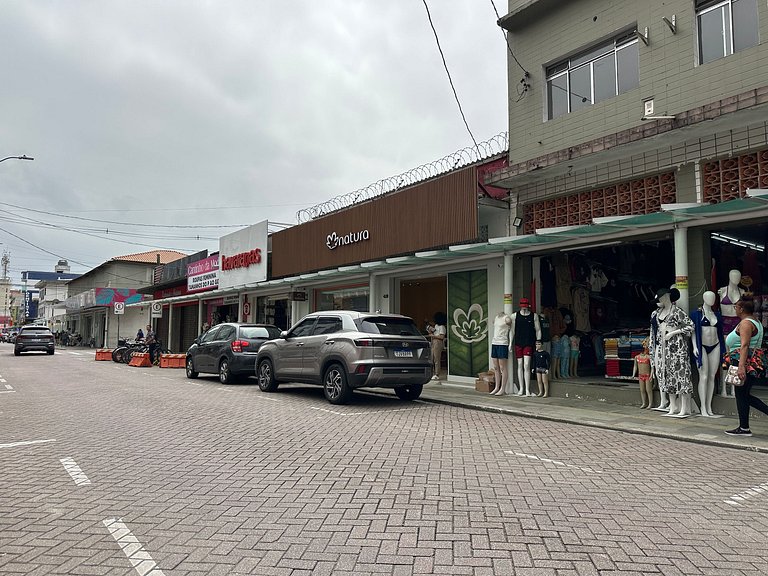 Apê com garagem, portaria 24h e ótima localização!
