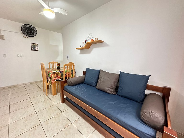Apê com garagem, portaria 24h e ótima localização!