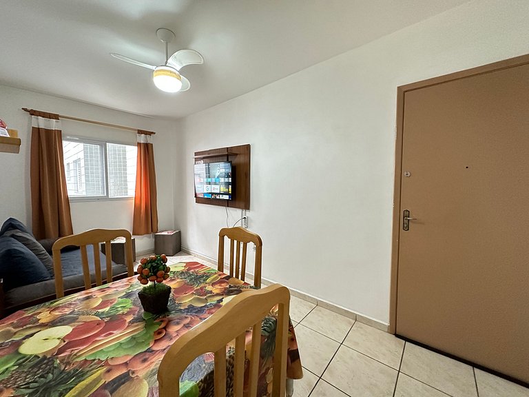 Apê com garagem, portaria 24h e ótima localização!