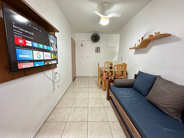 Apê com garagem, portaria 24h e ótima localização!