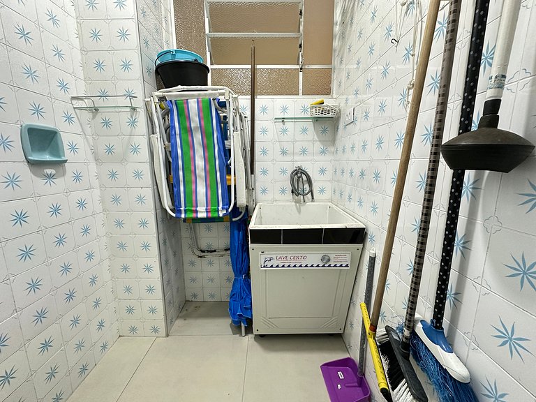 Pé na areia em Nova Mirim com Wi-Fi e conforto!