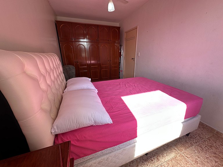 Canto do Forte: conforto, Wi-Fi e garagem!