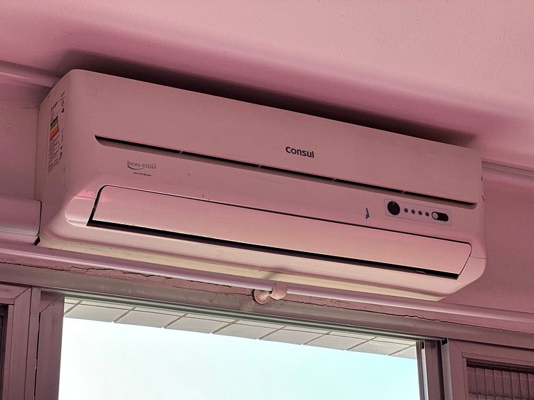 Canto do Forte: conforto, Wi-Fi e garagem!