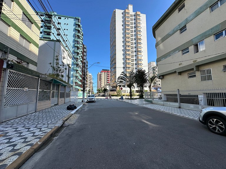 Guilhermina 250m do Mar! Com garagem!