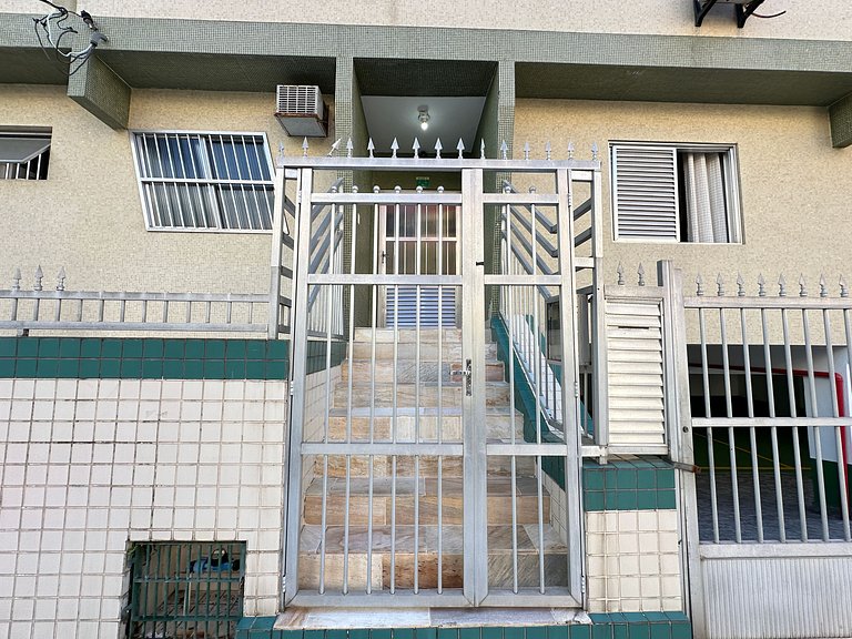 Guilhermina 250m do Mar! Com garagem!