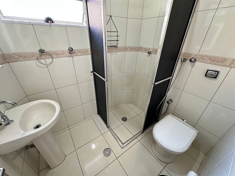 Guilhermina 250m do Mar! Com garagem!