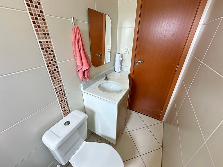 Sacada Gourmet + Vaga / A 2 min da Praia