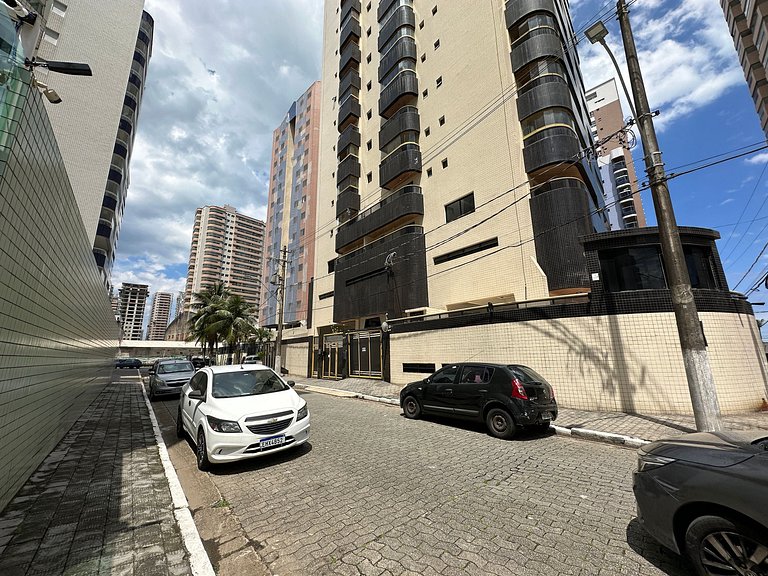 Sacada Gourmet + Vaga / A 2 min da Praia