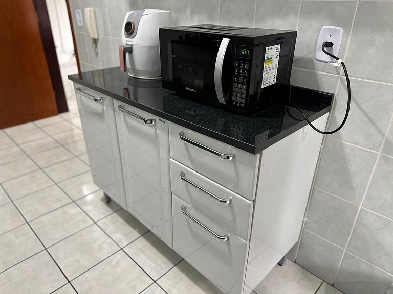 Apartamento amplo e equipado na Aviação!