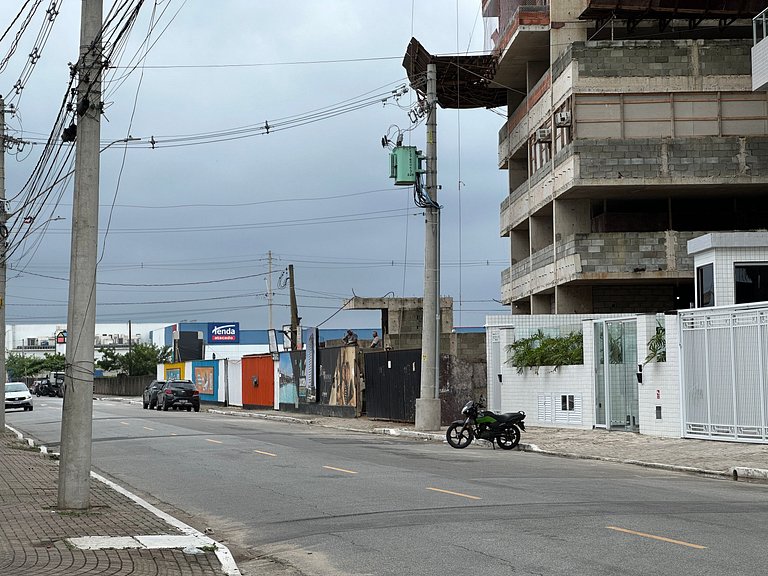 Apartamento amplo e equipado na Aviação!