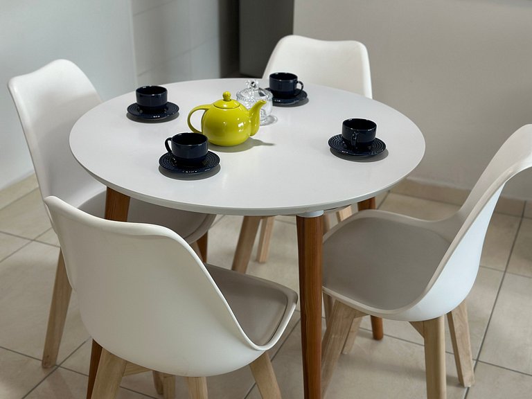 A 300m da praia, varanda gourmet vista incrível!