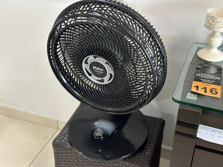 A 300m da praia, varanda gourmet vista incrível!