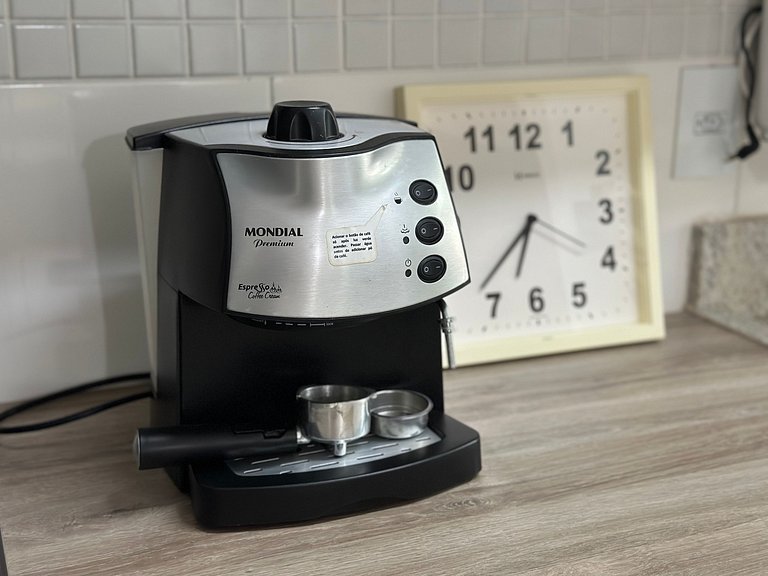 A 300m da praia, varanda gourmet vista incrível!